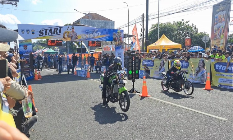 Mengubah Tampilan Motor di Cilacap: Custom Blood Brother yang Menyatu dengan Gaya Warga